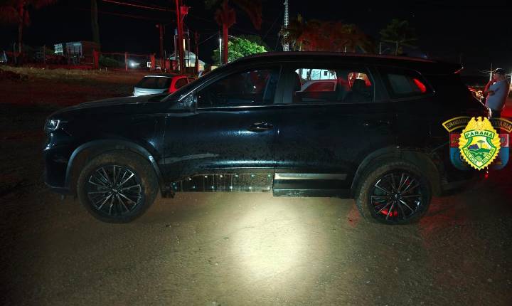 Colisão entre carro e duas motos deixa feridos na PRC-466, em Jardim Alegre