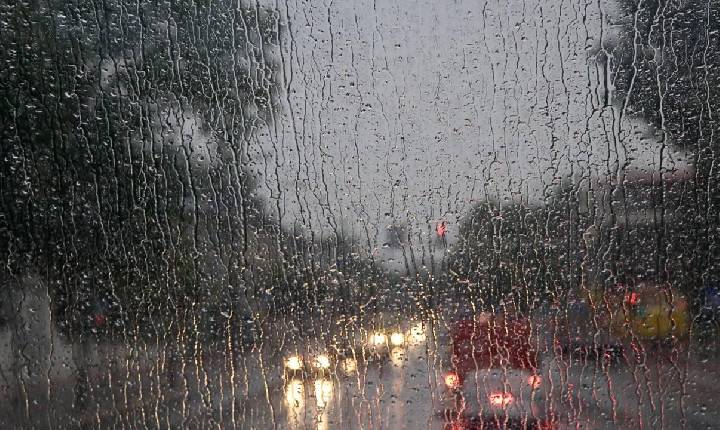 Terça-feira de muita chuva em Jardim Alegre