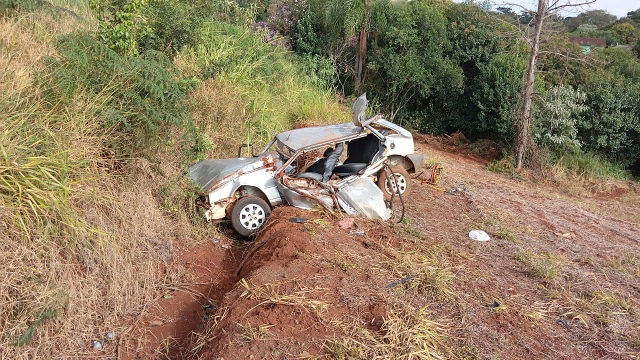 Acidente grave na PR-487 deixa duas pessoas feridas em Manoel Ribas