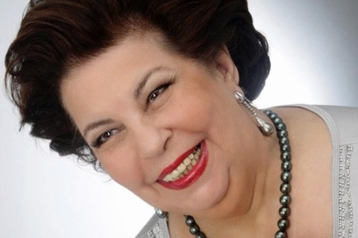 Nana Caymmi, ícone da música brasileira, falece aos 84 anos