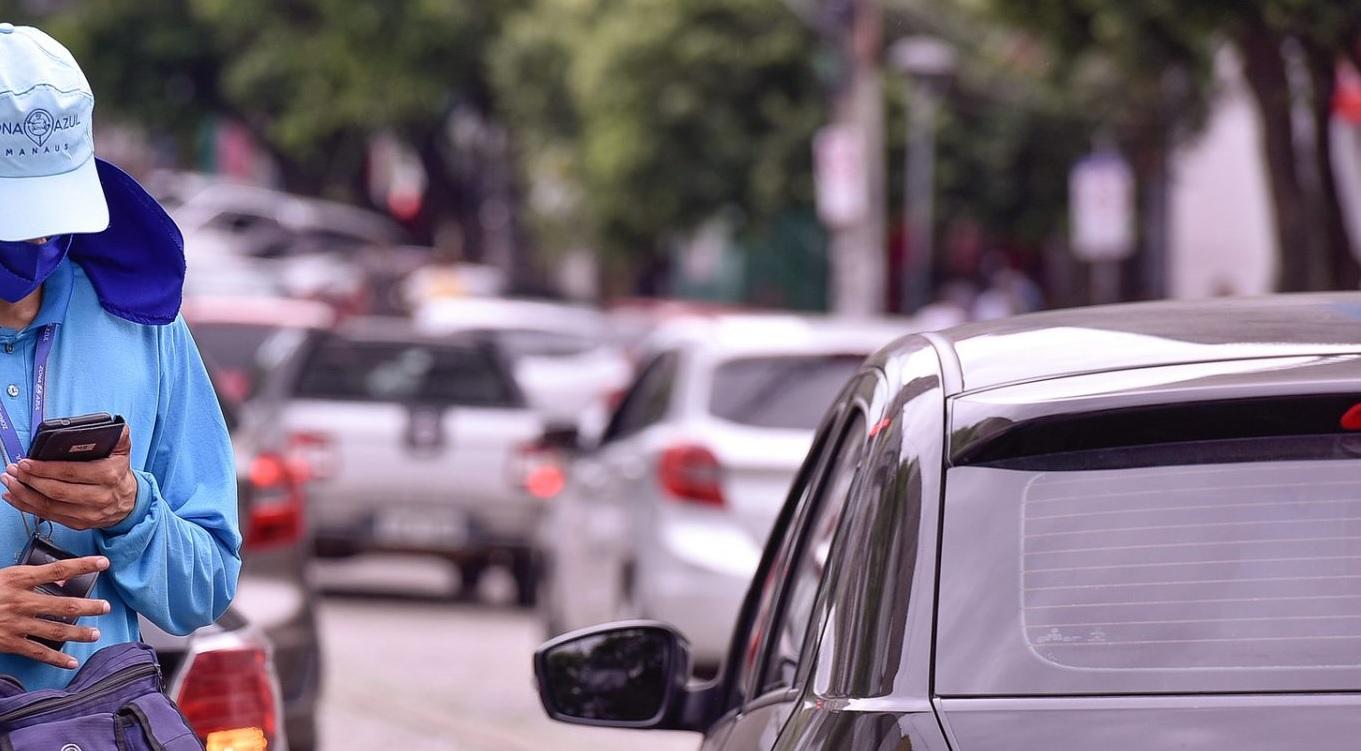 Cobrança do estacionamento rotativo entrou em operação em Ivaiporã nesta sexta-feira (27)