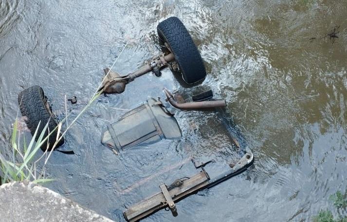 Caminhonete cai em rio e jovem de 24 anos é encontrado sem vida pelos bombeiros em Ariranha do Ivaí