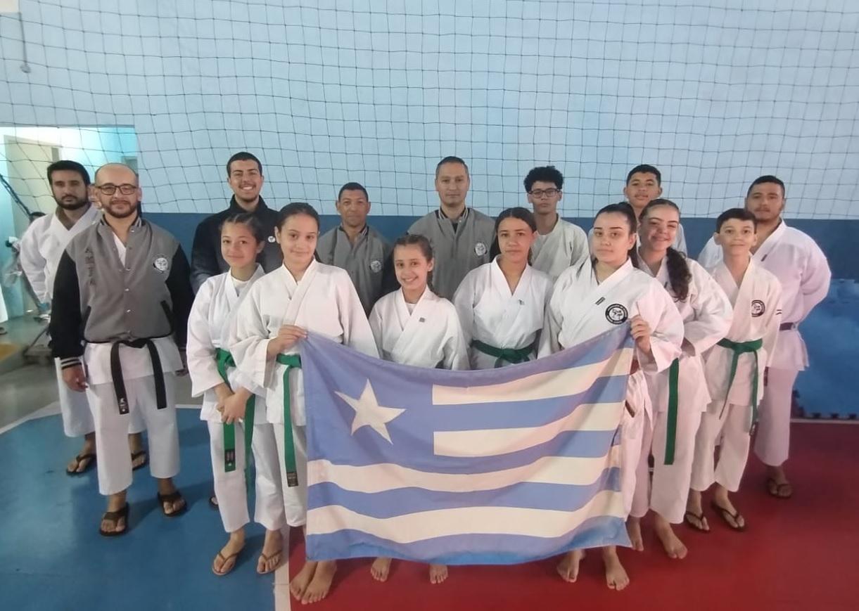 Atletas de Jardim Alegre se destacam no Campeonato Paranaense de Karatê