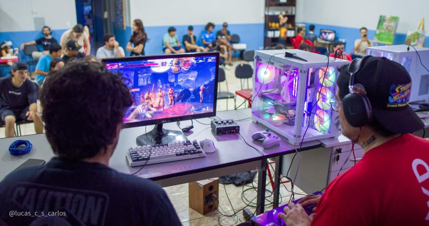 Torneio de Games reúne fãs e faz sucesso em Jardim Alegre
