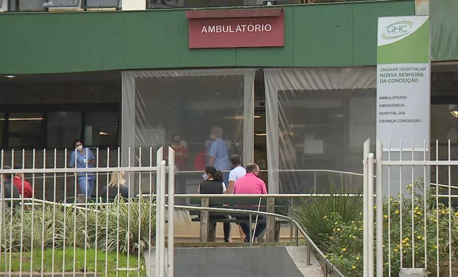 Hospital de Porto Alegre detecta surto de Covid-19; mais de 60 pacientes estão com o vírus