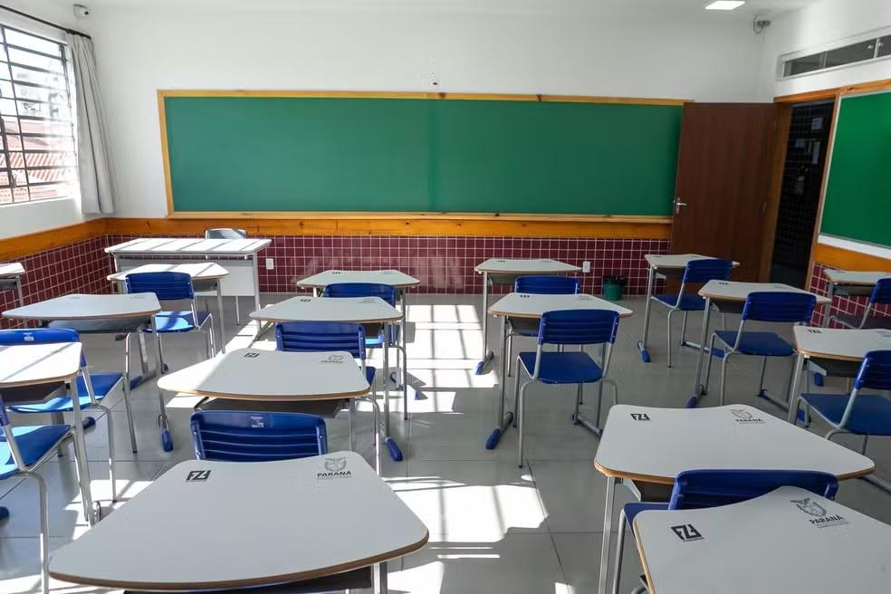 Professor é afastado após suspeita de assédio, importunação sexual e injúria racial contra alunas no noroeste do Paraná