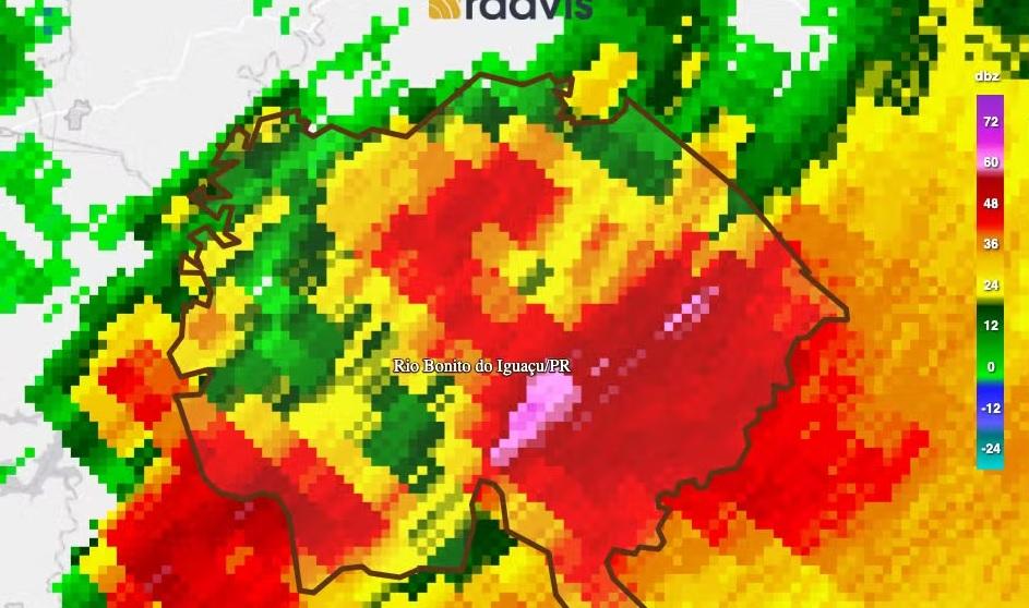 Três tornados com ventos de até 330 km/h atingiram o Paraná, confirma Simepar