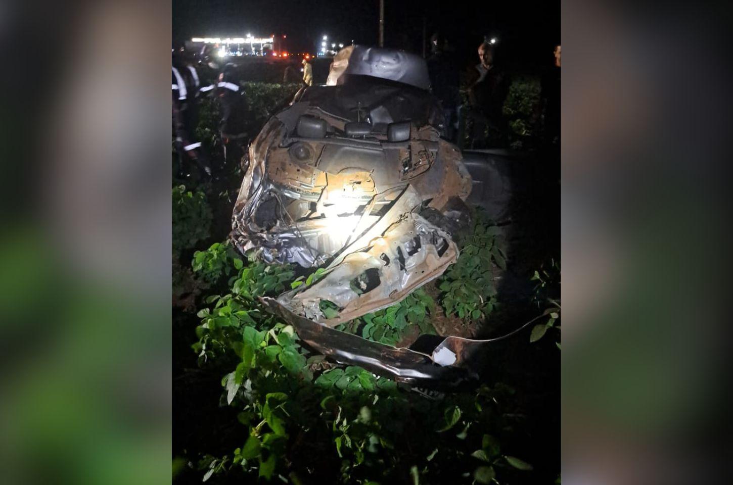 Capotamento deixa dois mortos na PRC-466, em Ivaiporã