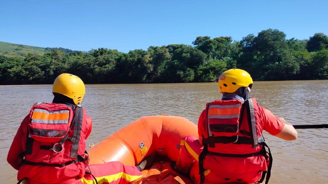 Corpo de jovem de 28 anos é encontrado no Rio Ivaí, em Ivaiporã