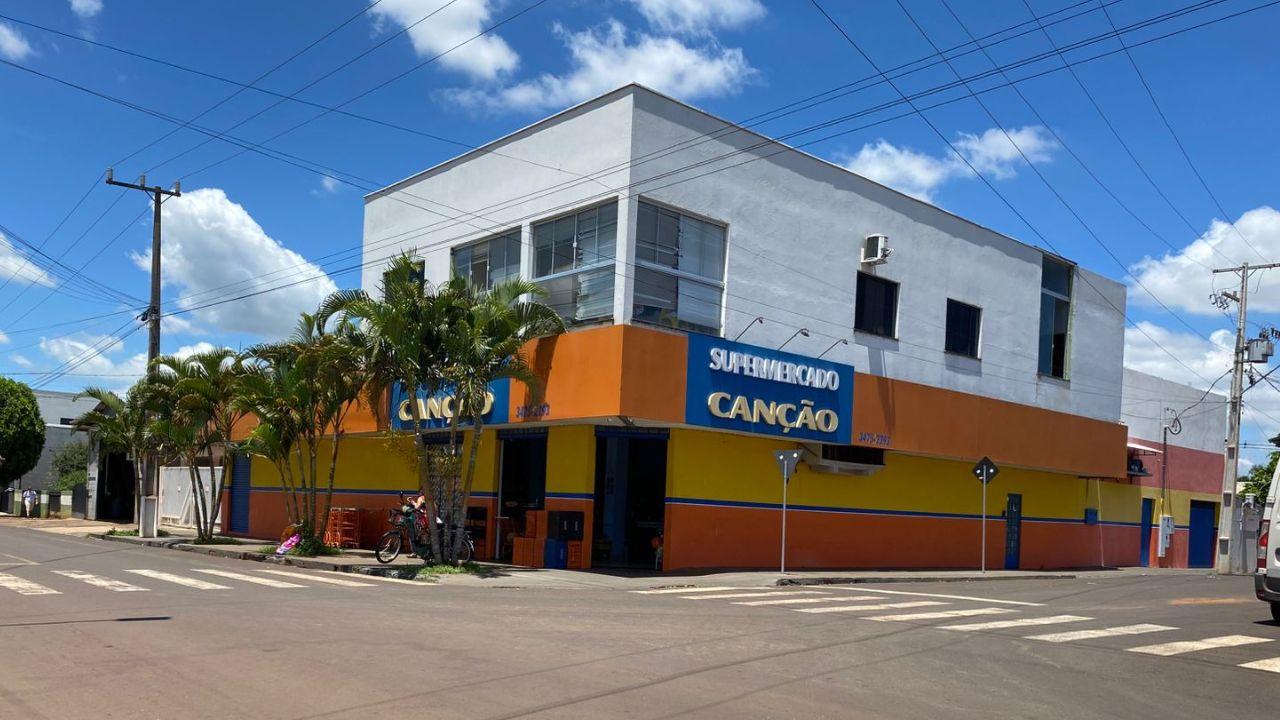 Depois de 2 anos, Supermercado Canção retoma o tradicional “Blackout” em Jardim Alegre com mais de 30 ofertas especiais