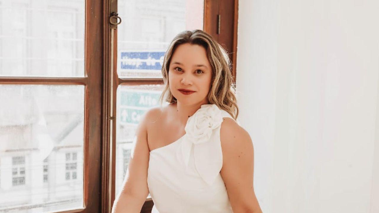 Caroline Fernanda Domingos celebra aniversário nesta terça-feira (7)