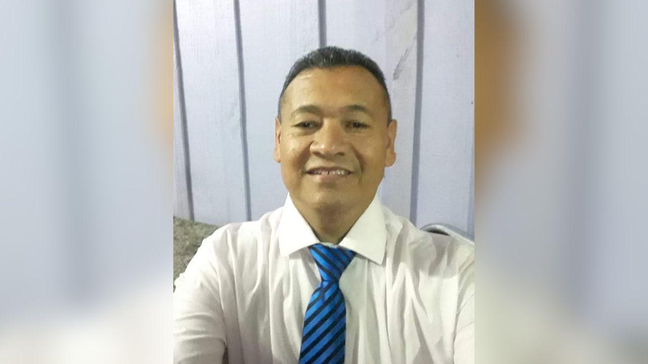 Familiares e amigos lamentam a morte de Amarildo Mariano, ex-morador de Jardim Alegre