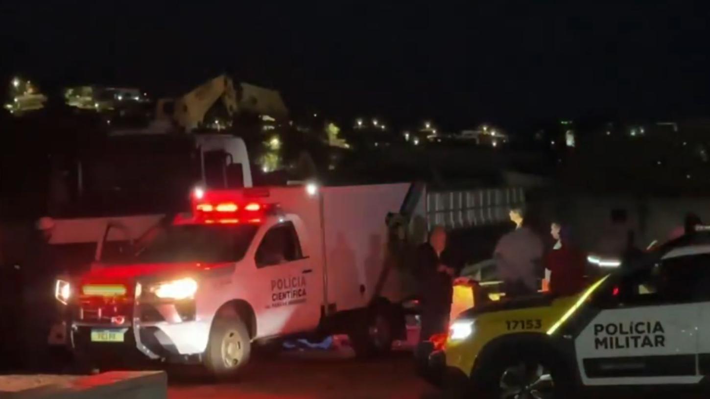 Homem morre após ser atingido por poste em obra no norte do Paraná