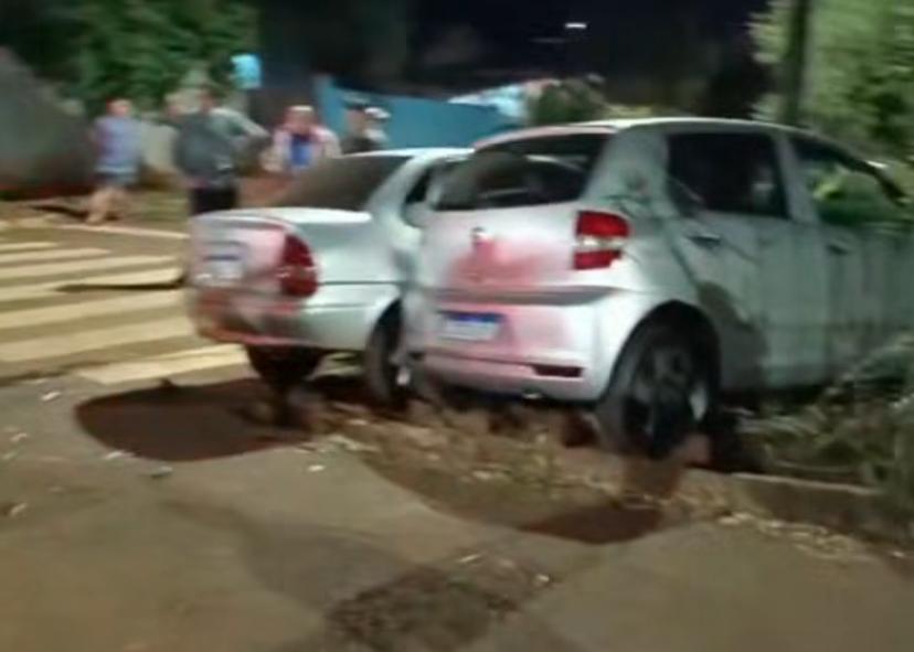 Colisão entre carros é registrada em Ivaiporã