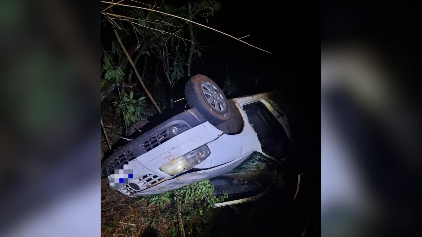  Mulher de 59 anos morre após carro capotar na PRC-369, em São Pedro do Ivaí