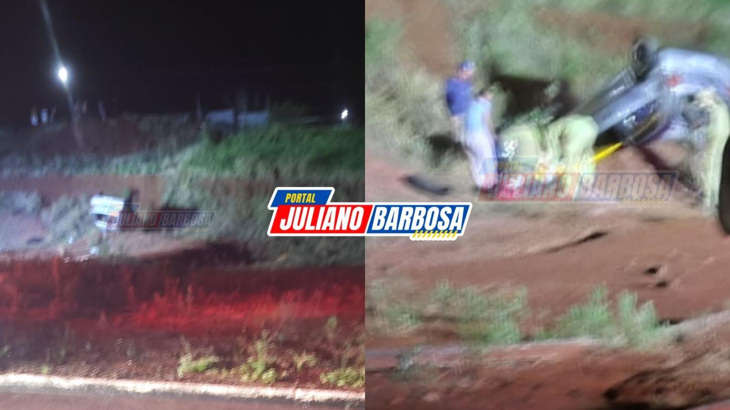 Mulher fica ferida após Gol capotar em barranco no Loteamento Montreal, em Jardim Alegre