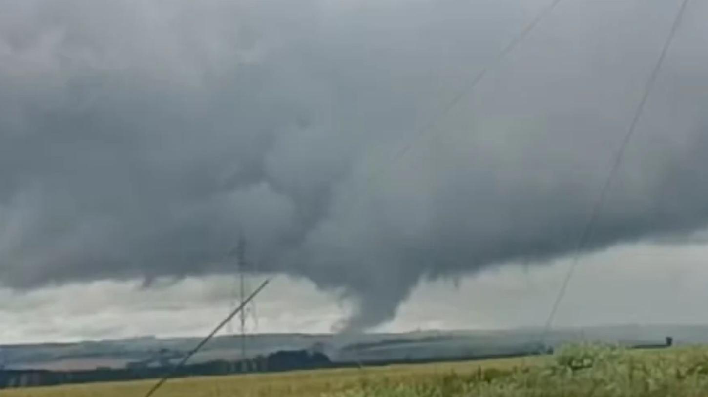 Paraná registra tornado do tipo “landspout” na divisa entre Ponta Grossa e Carambeí