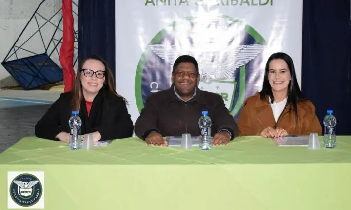 Abertura da GINCO 2026 é marcada por grande participação no Colégio Anita Garibaldi