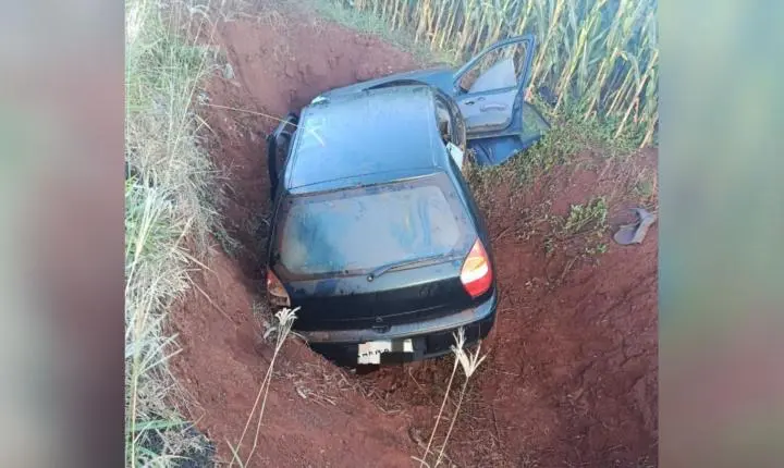 Acidente entre Ivaiporã e Arapuã deixa uma vítima fatal e duas pessoas feridas