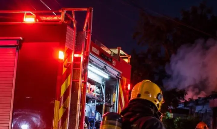 Bombeiros são acionados para incêndio em edificação em Jardim Alegre