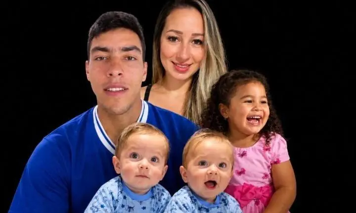 Cinco mortos: família que ganhou destaque em janeiro com nascimento de gêmeos em ambulância morre em acidente no Paraná