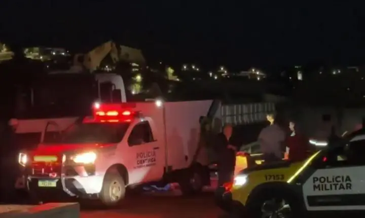 Homem morre após ser atingido por poste em obra no norte do Paraná