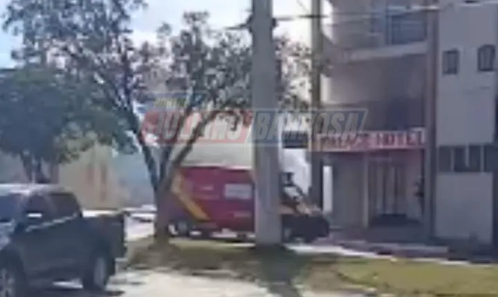 Incêndio atinge hotel em Manoel Ribas e mobiliza equipes de emergência