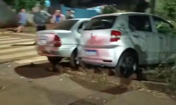 Colisão entre carros é registrada em Ivaiporã